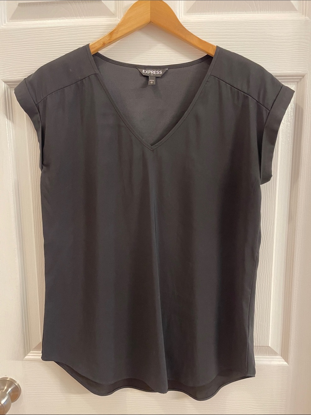 Express Women's Black V-Neck Cap Sleeve Silk Blouse